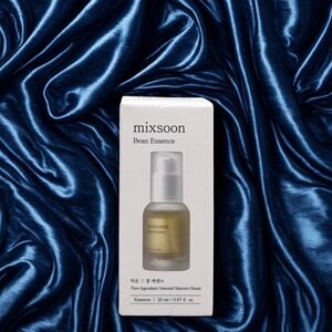NEW Mixsoon Bean Essence Skincare